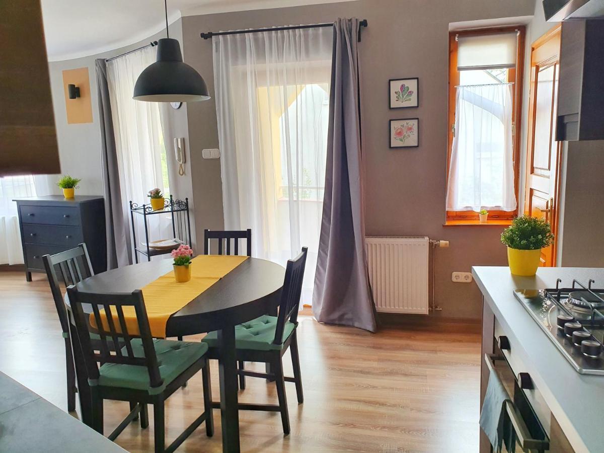 Pannonia Apartman Esztergom Exterior foto