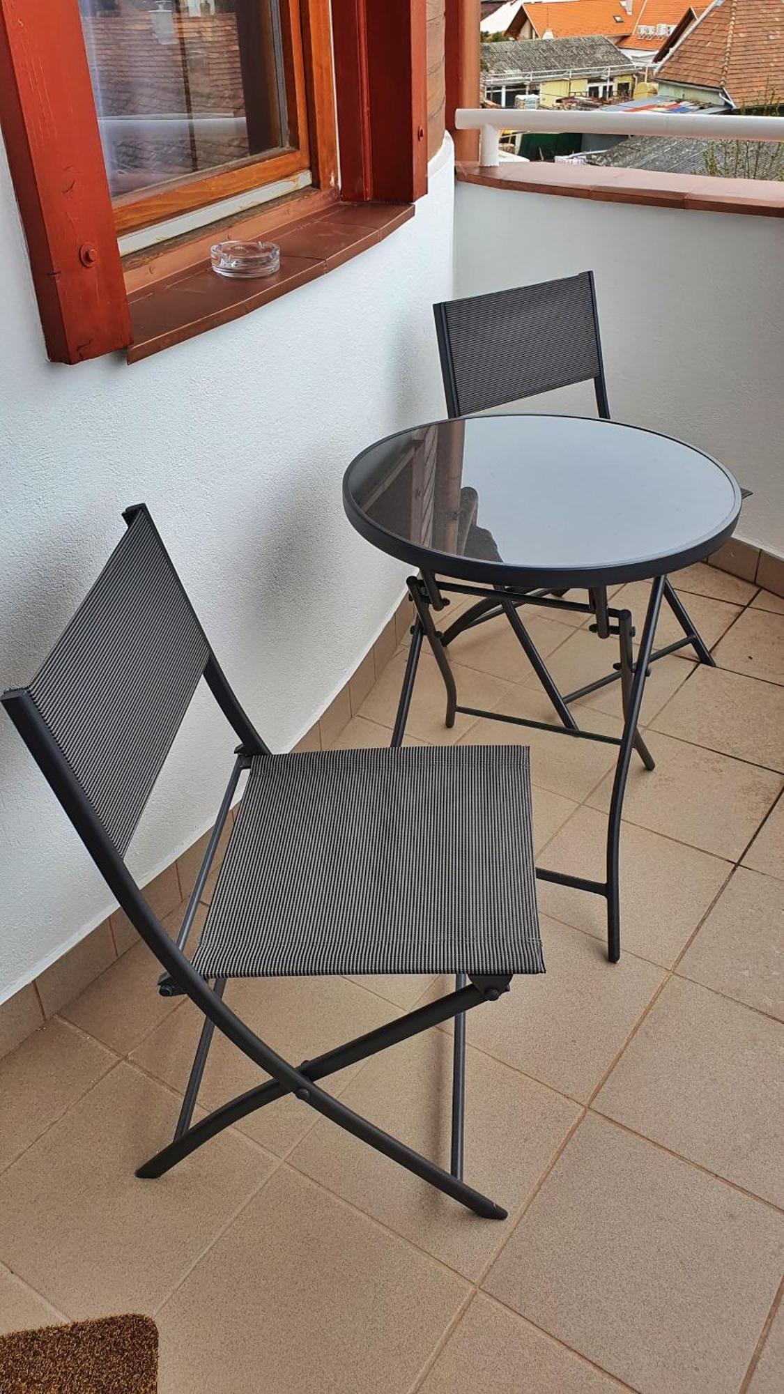 Pannonia Apartman Esztergom Quarto foto